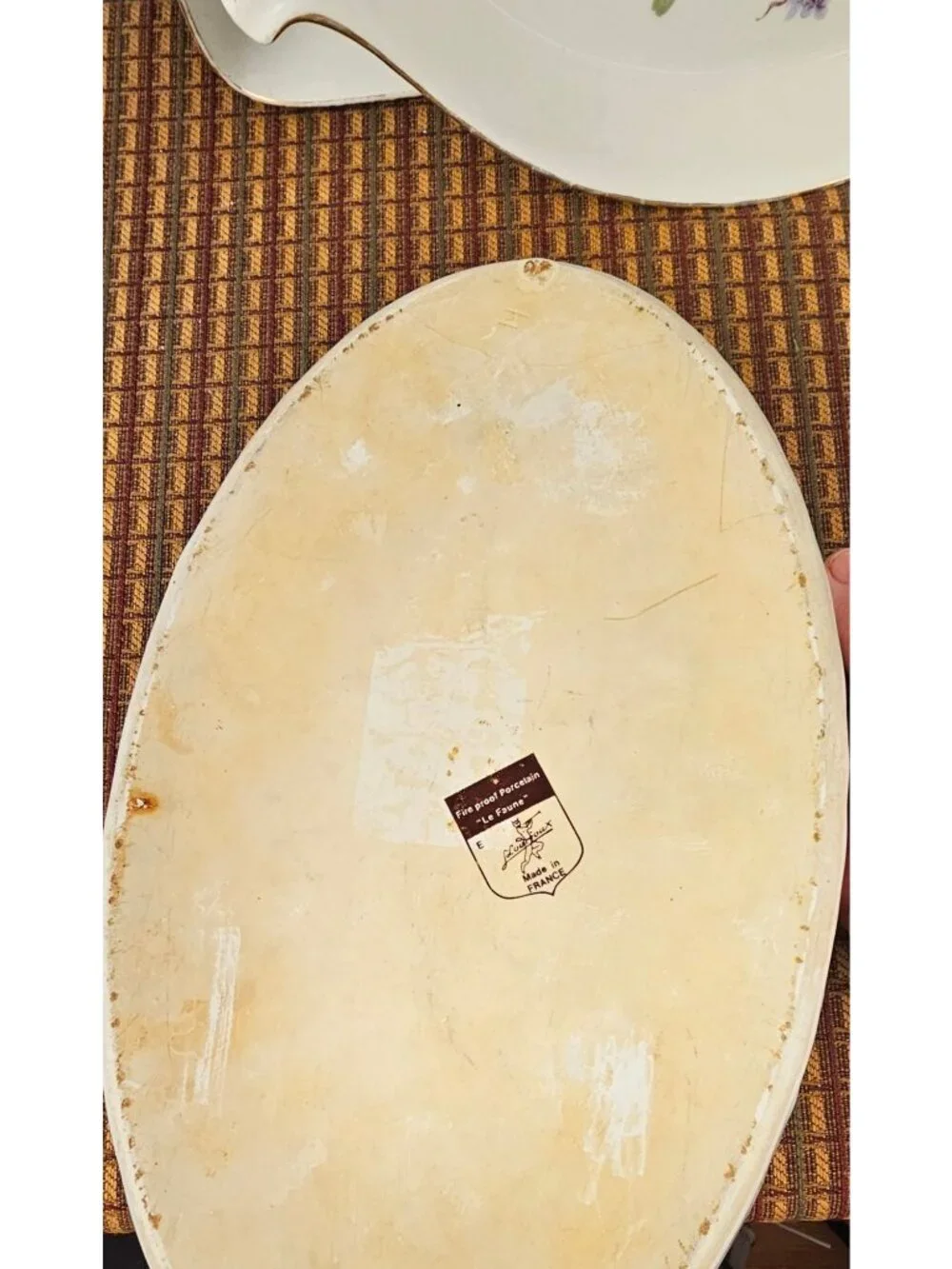 Louis Lourioux set oval